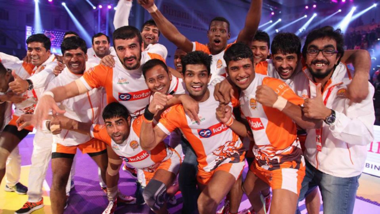 Pro Kabaddi League: Puneri Paltan ensure semis berth with dominating ...