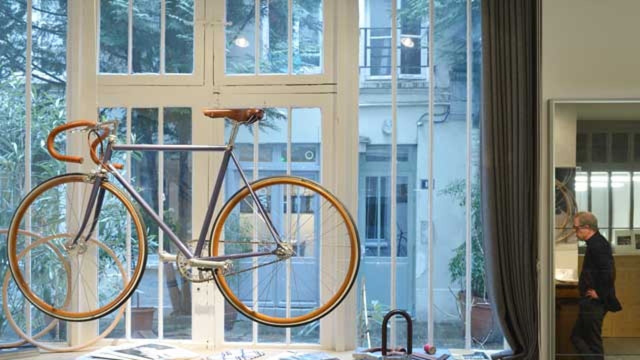 Parisian Pedalers: Bespoke Bicycles from Maison Tamboite - Gardenista