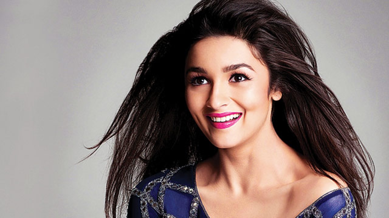 Alia Bhatt turns 23: Here's how Bollywood wished superstar of tomorrow!