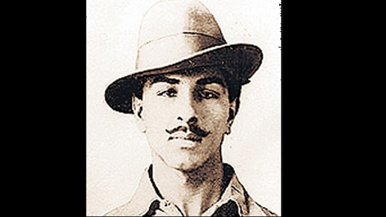 Pm modi pays tributes to bhagat singh, sukhdev and rajguru