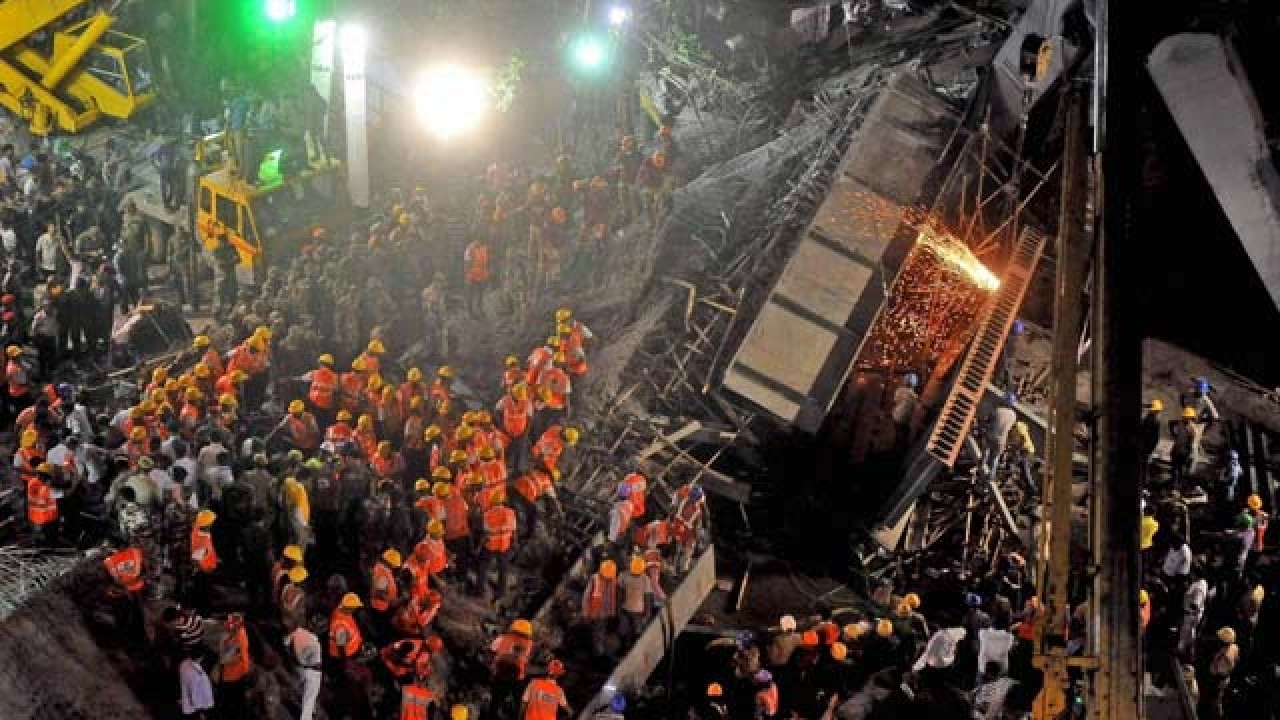 Kolkata flyover tragedy: Death toll rises to 21, around 150 people ...
