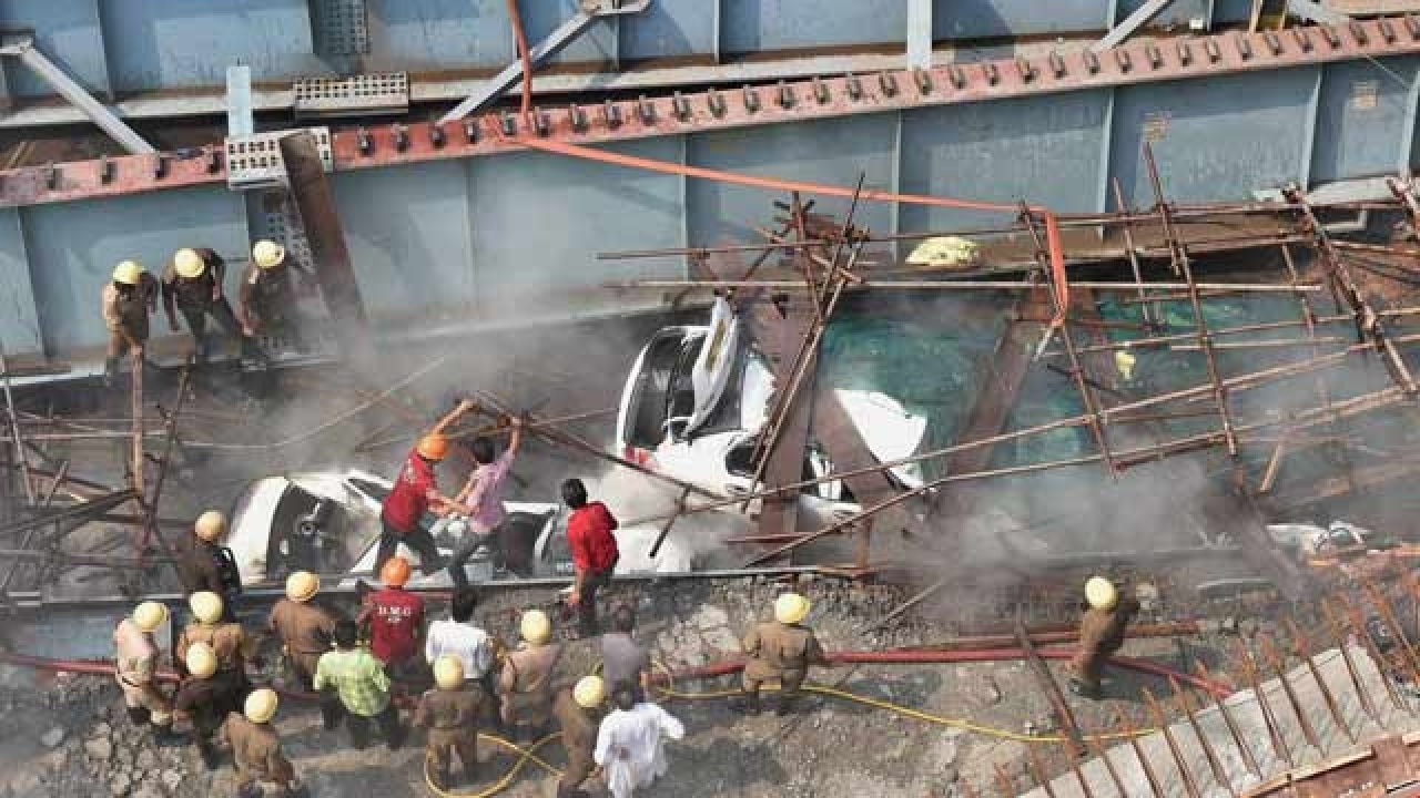 Kolkata flyover tragedy: Another IVRCL official under Police scanner