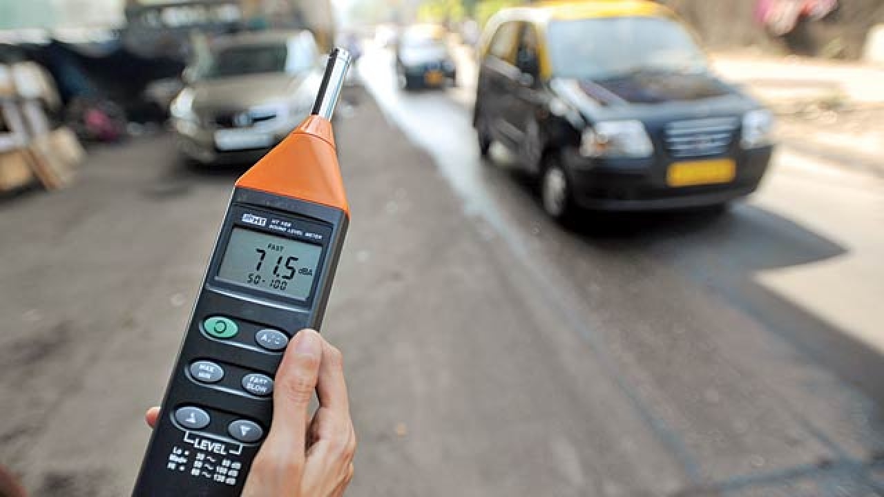 Activists for display of noise level at city junctions