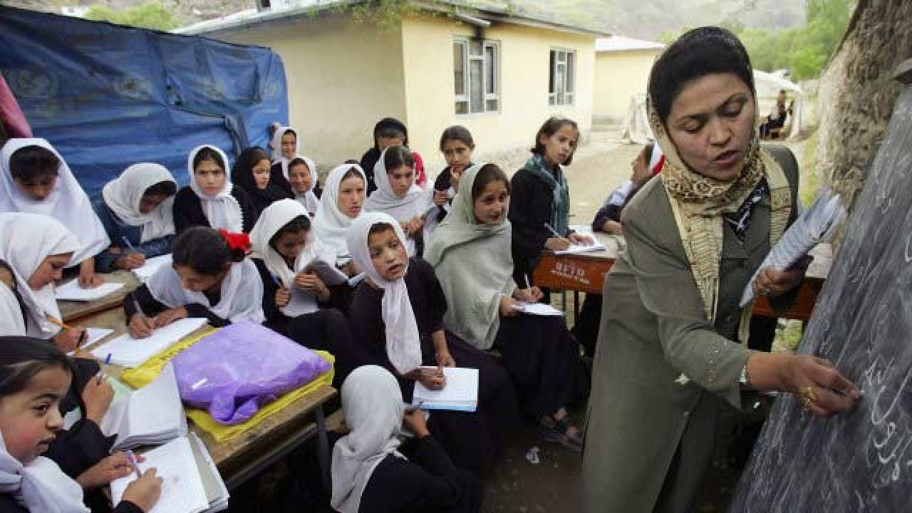 Afghan Schools, Hospitals Under Threat, Un Says In Grim Report