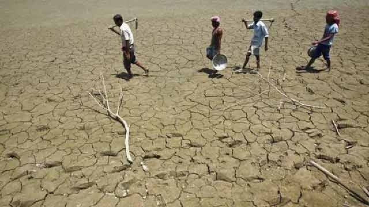 Hyderabad Severe water shortage hits city as temperatures soar