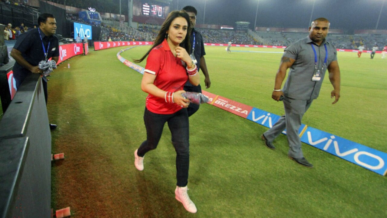 Song Preity Zintaxxx - Maharashtra drought affects IPL: KXIP owner Preity Zinta feels cash-rich  league has been made the 'whipping boy'