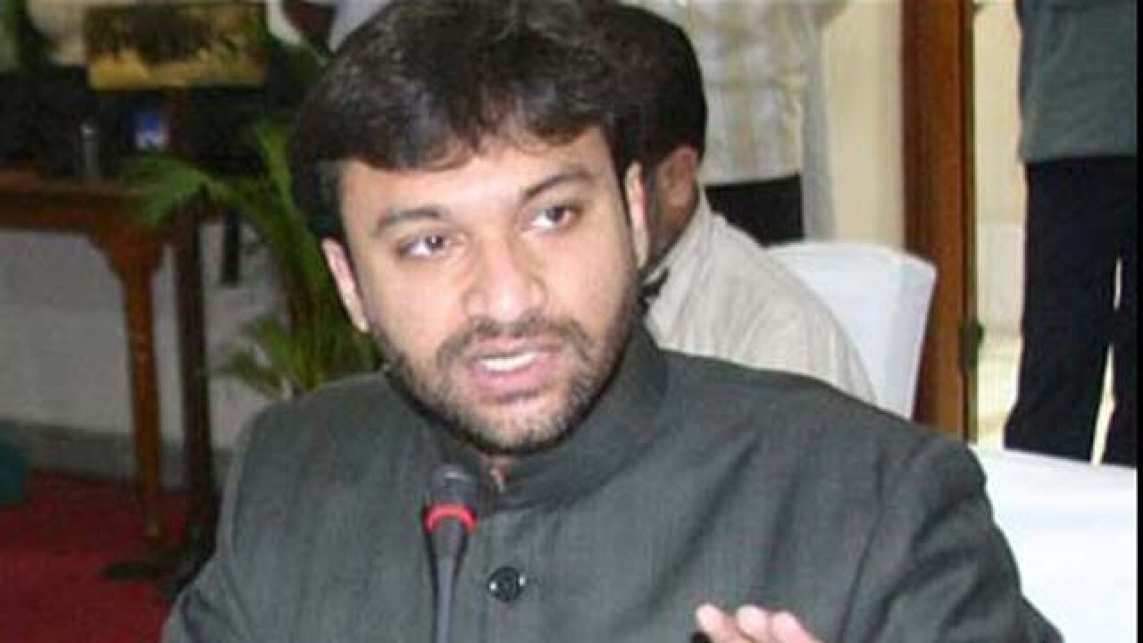 Telangana govt gives nod to try Akbaruddin Owaisi in 2012 hate speech case