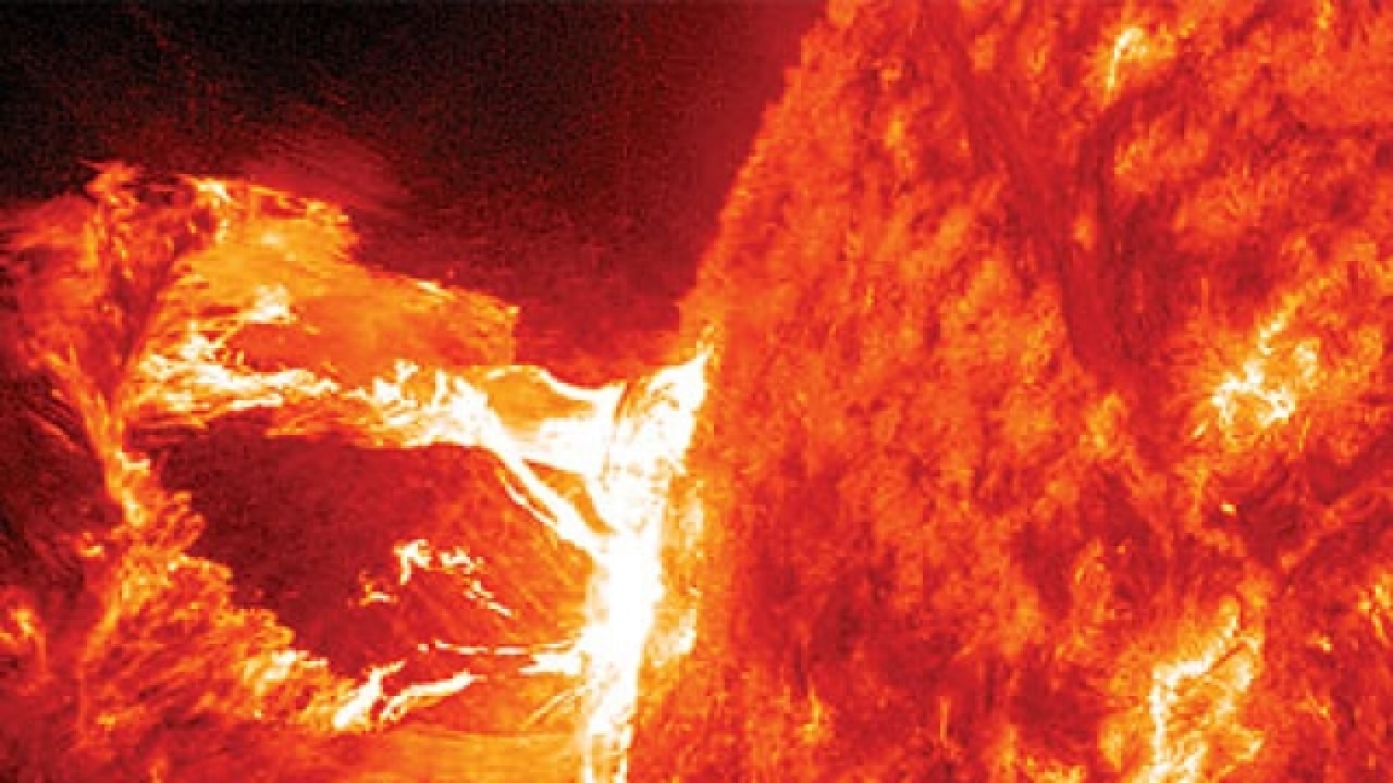 What Damage Can A Solar Flare Do To The Earth