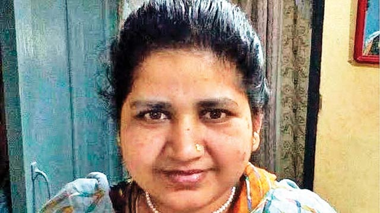 Divorced muslim woman