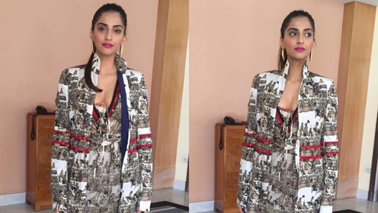 Cannes 2016 Sonam Kapoor Looks Gorgeous In Anamika Khanna Dress For Her Day One Today's outfit is a bit special for me. cannes 2016 sonam kapoor looks