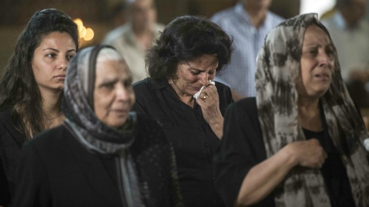 Egyptair crash: families of victims struggle to accept loss