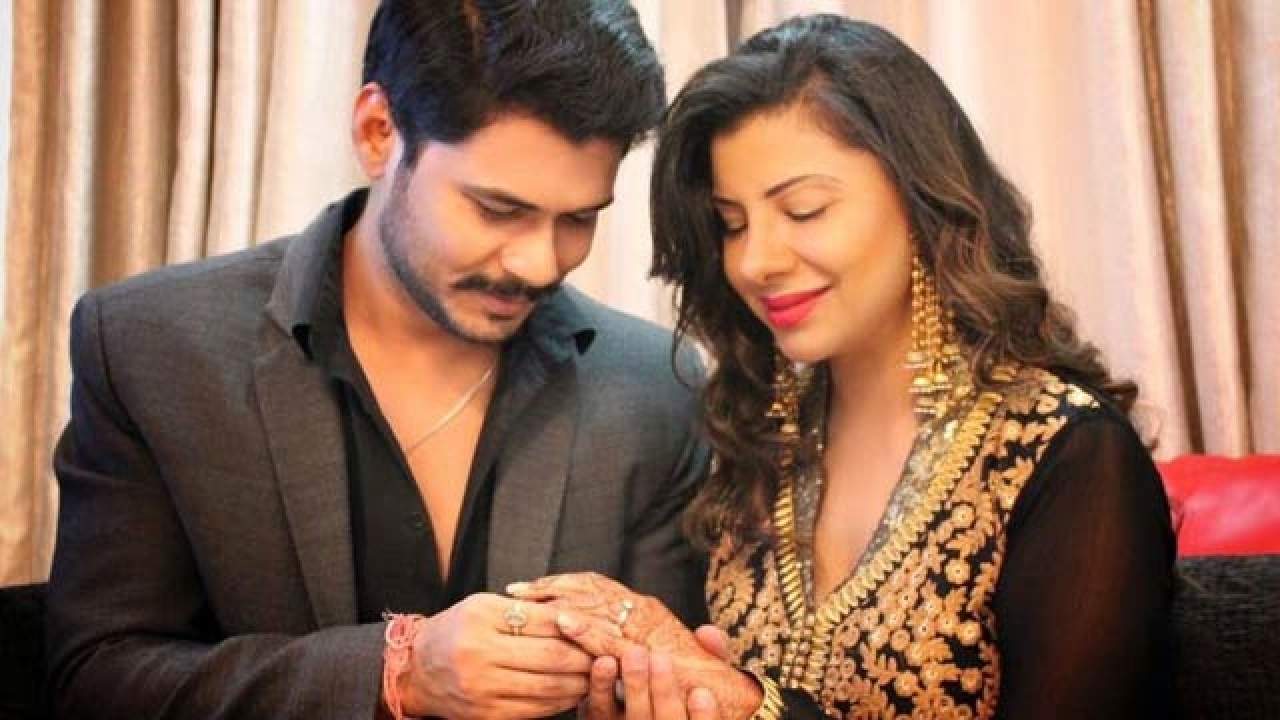 Complete details of Sambhavna Seth's July wedding!