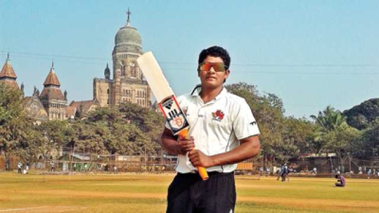 Passing on the bat: Virat Kohli just found the perfect way to motivate 18-year-old Sarfaraz Khan