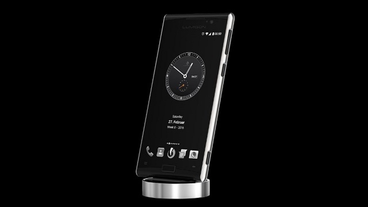 Lumigon T3: Stainless steel smartphone with night vision camera unveiled
