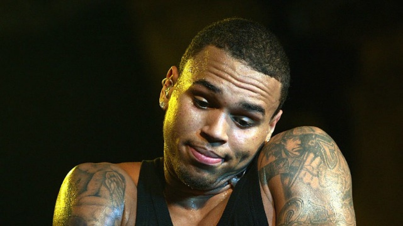 Chris Brown fined in Amsterdam for driving without license plates