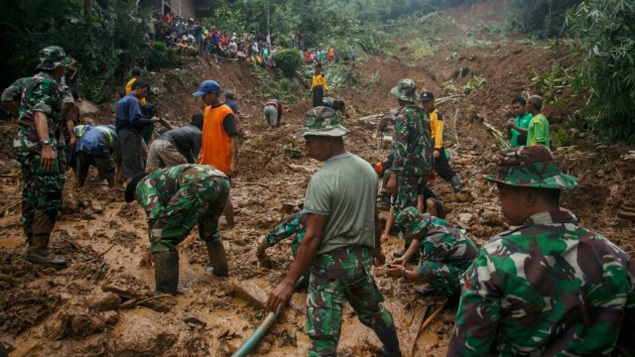 Death Toll From Indonesia Floods, Landslides Rises To 43