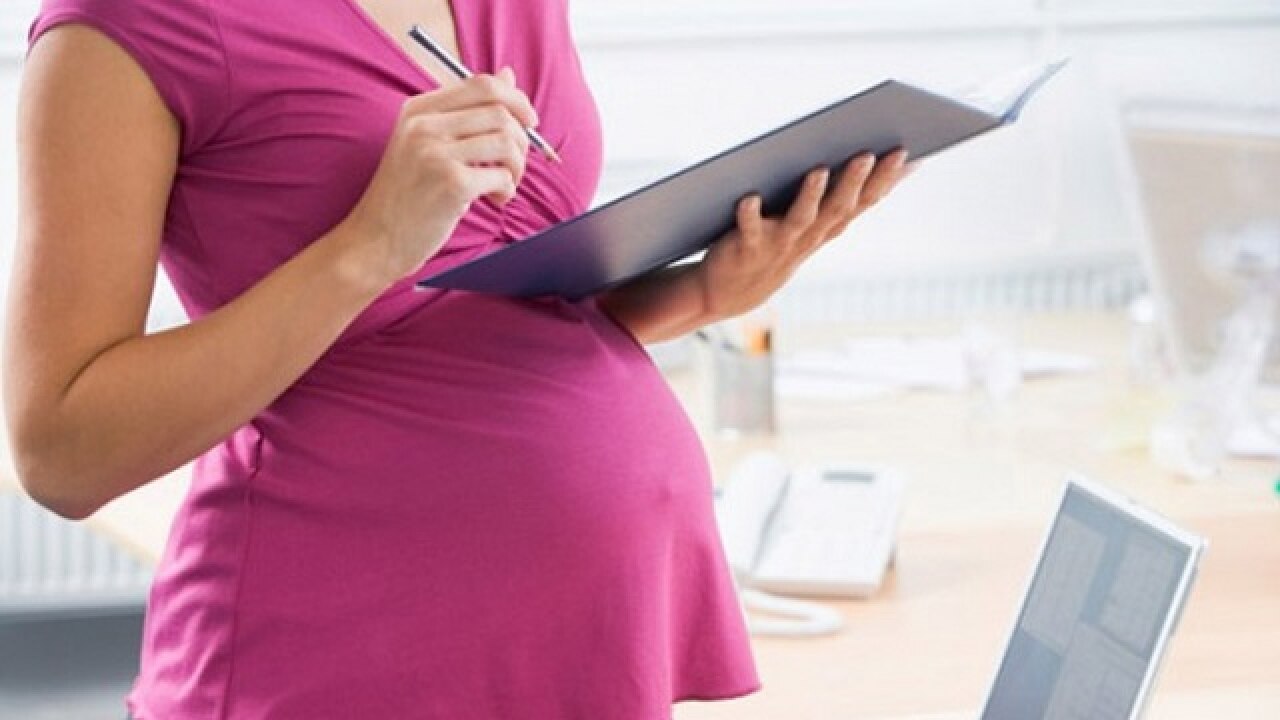 good-news-private-sector-women-employees-may-get-26-week-maternity-leave