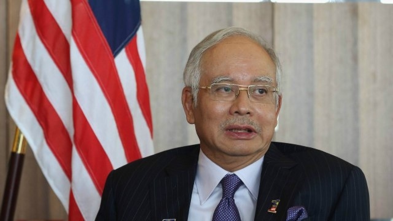 76-yr-old man held in Malaysia for insulting PM Najib Razak on WhatsApp