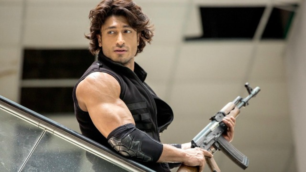  Vidyut Jammwal 