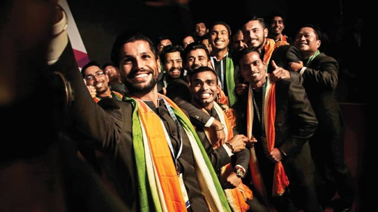 Pr sreejesh replaces sardar as captain