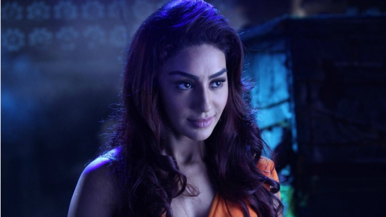 Revealed: Real reason why Mahek Chahal was 'thrown out' of 'Kawach'!