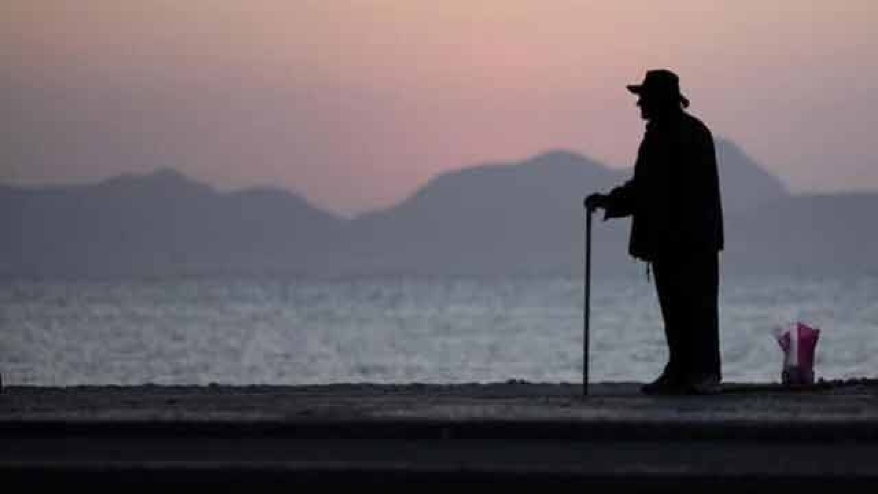21% of working indians have not started saving for retirement: survey