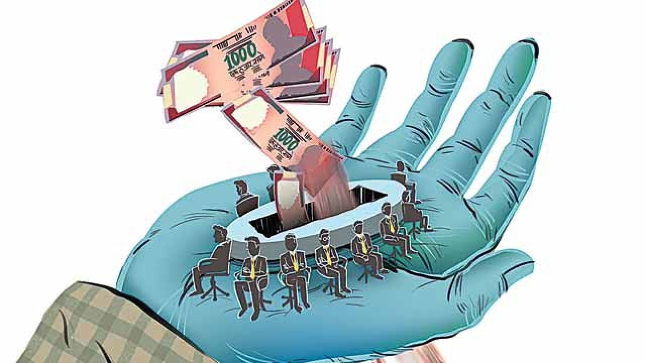 in-a-first-duped-investors-to-get-back-their-money-from-fraudulent-company