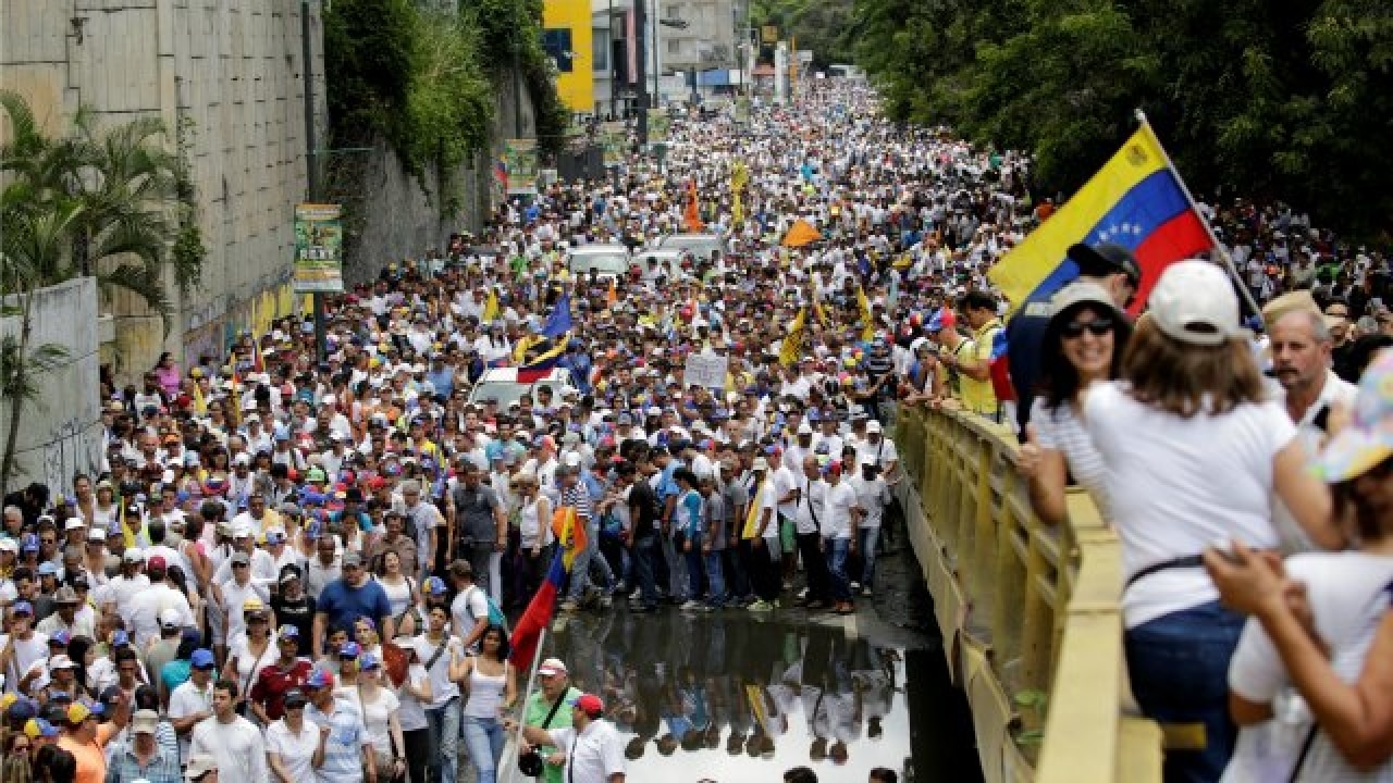 497484-caracas-venezuela-protest-2-reuters.jpg