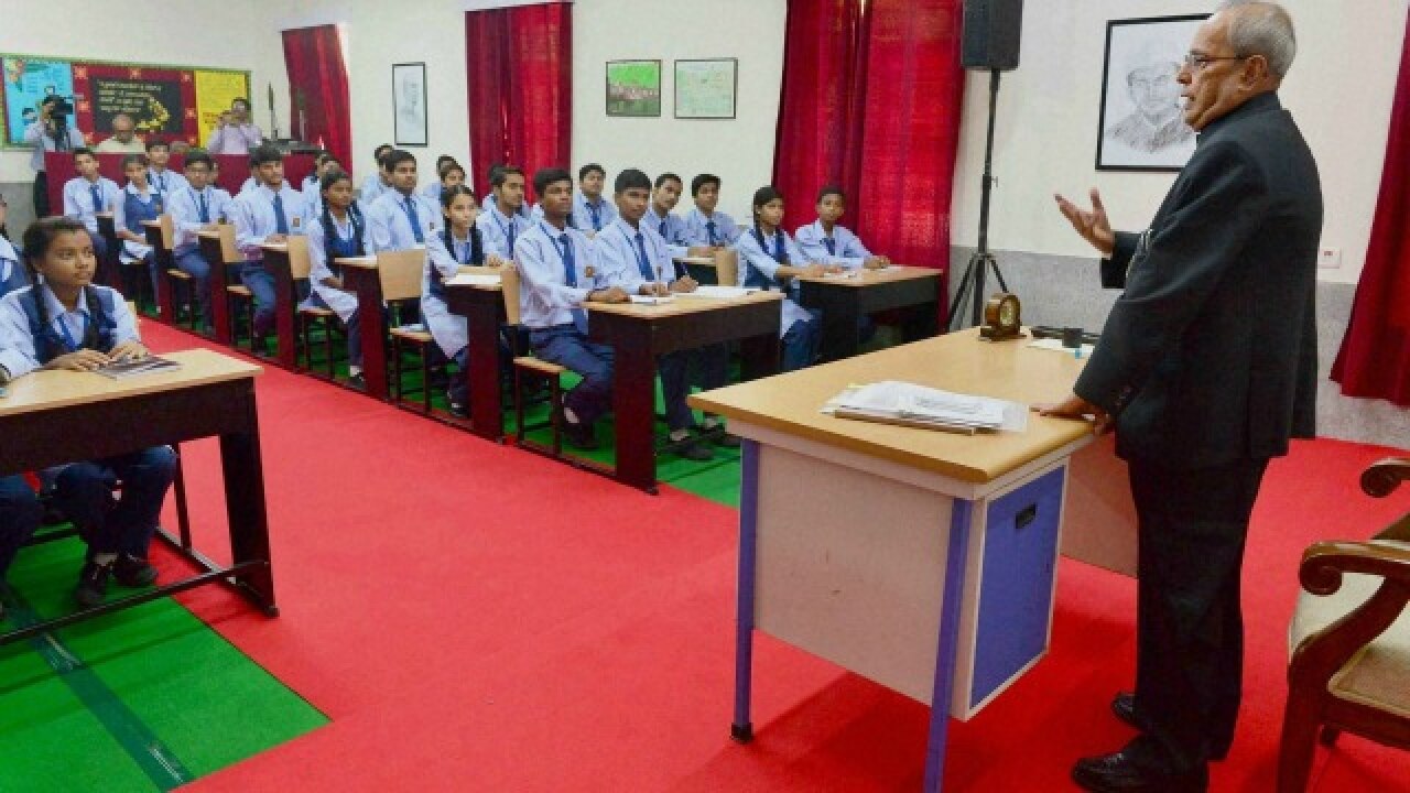 Pranab Mukherjee teaching students