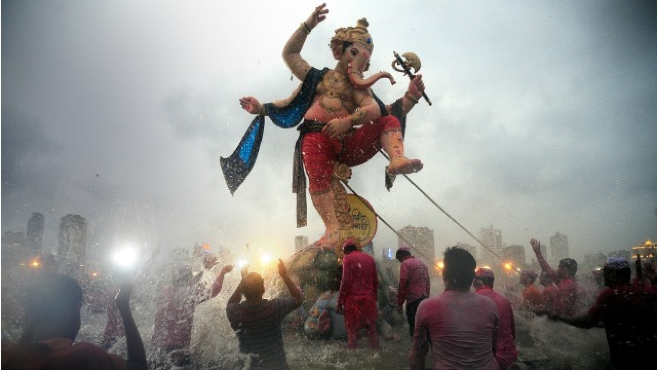 Idol at Girgaum Chowpatty