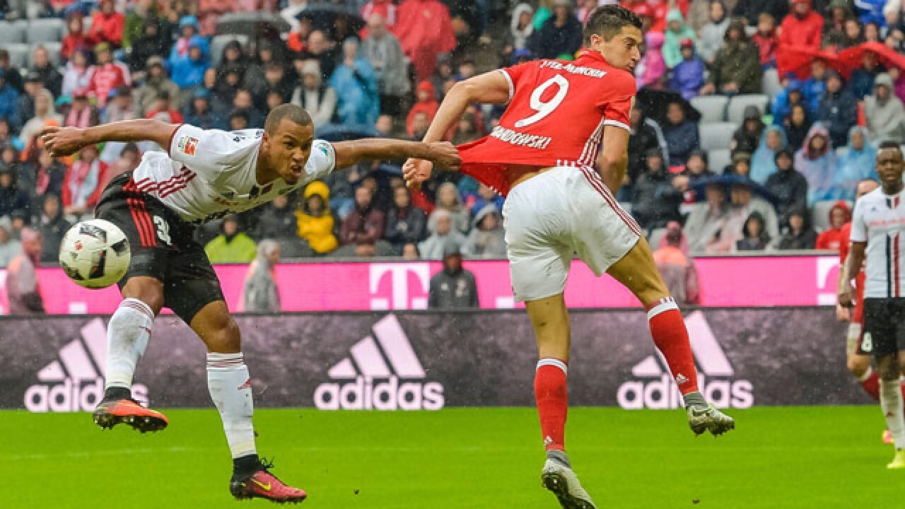 Robert Lewandowski Continues Form As Bayern Come Back To Beat Ingolstadt And Stay Top