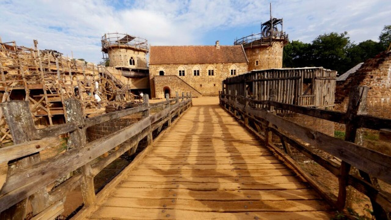 Chateau de Guedelon