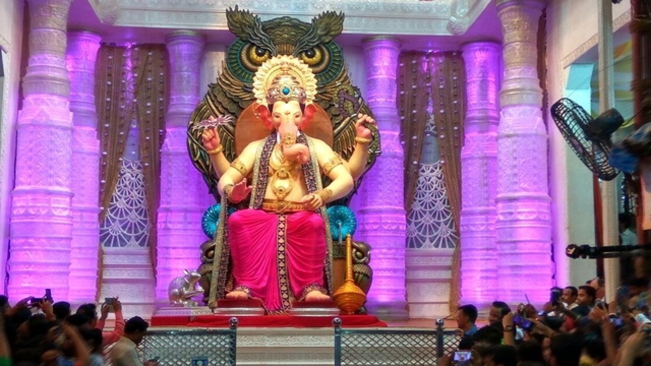 Lalbaugcha Raja auction: Golden foot bags Rs 34,21,000 on final day