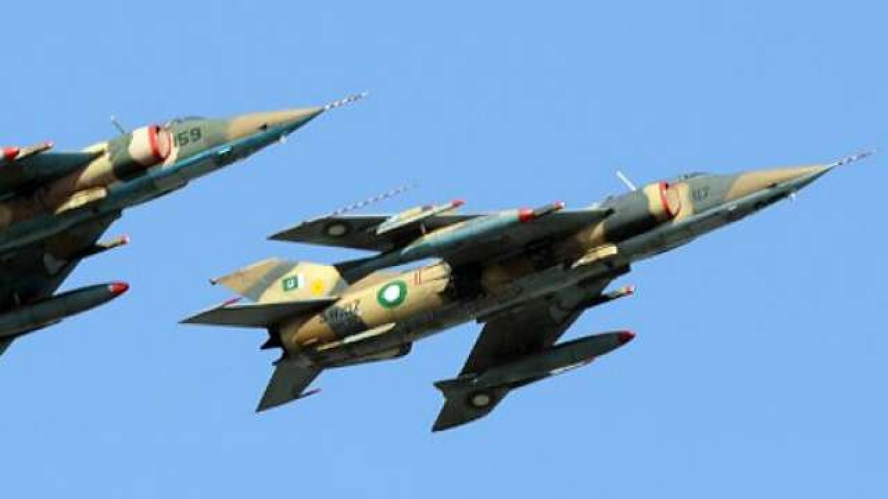 Pakistan Air Force fighter jet crashes in Jamrud, pilot killed