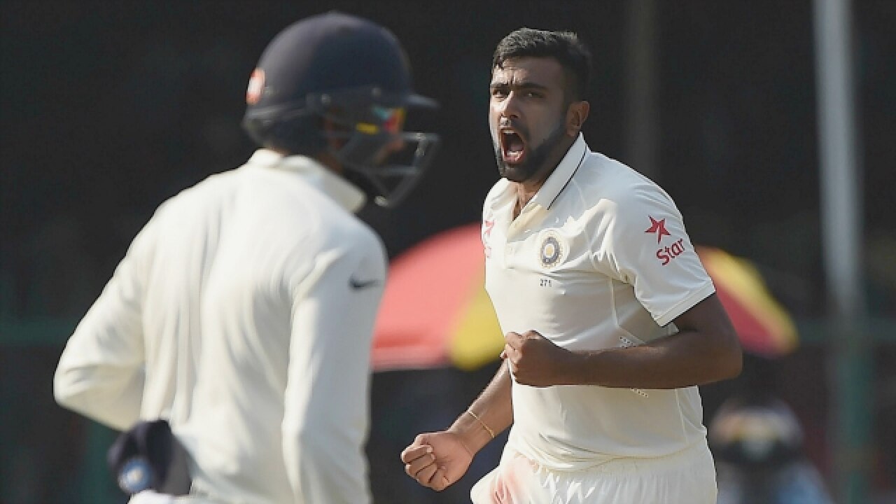 Twitter trolls legendary pakistan captain after ashwin gets 200 test wickets