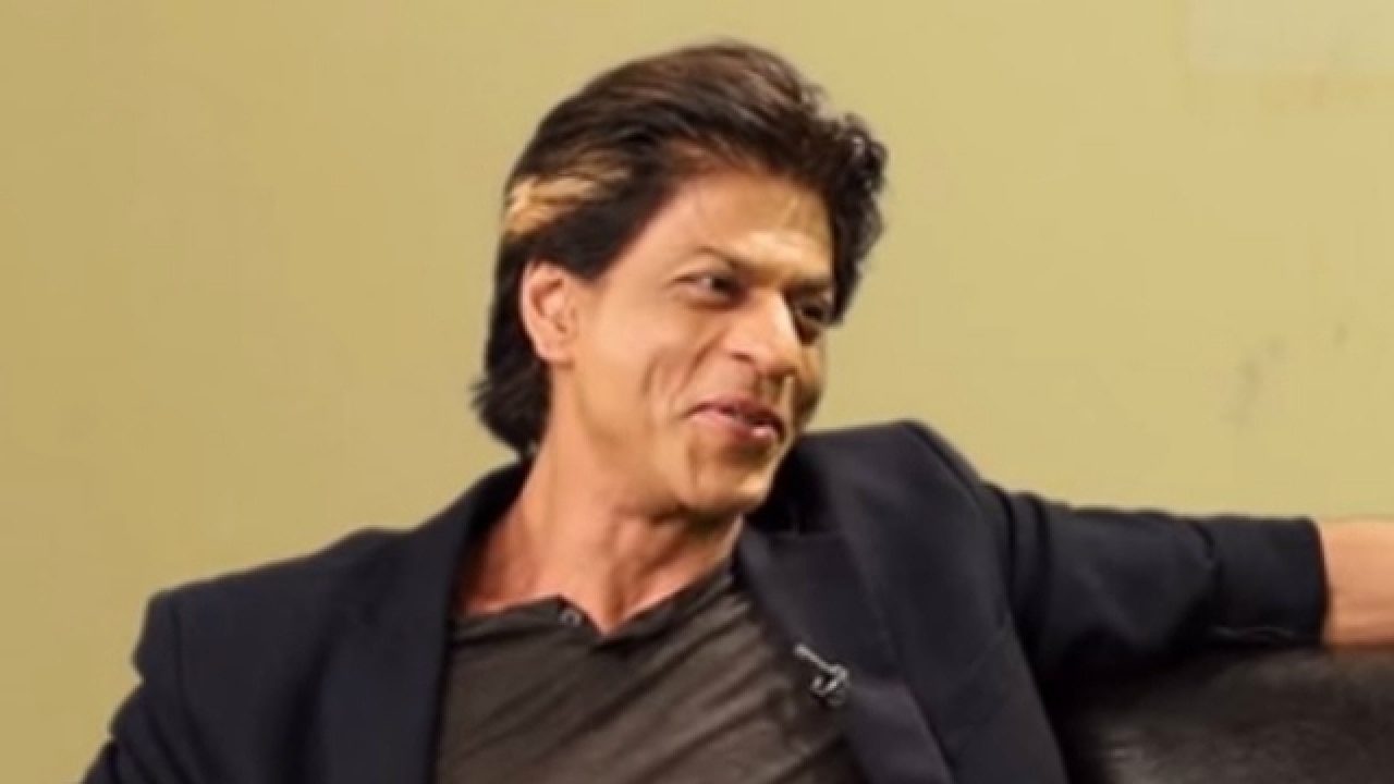 Watch: shah rukh khan recites a poem for indian soldiers this diwali!