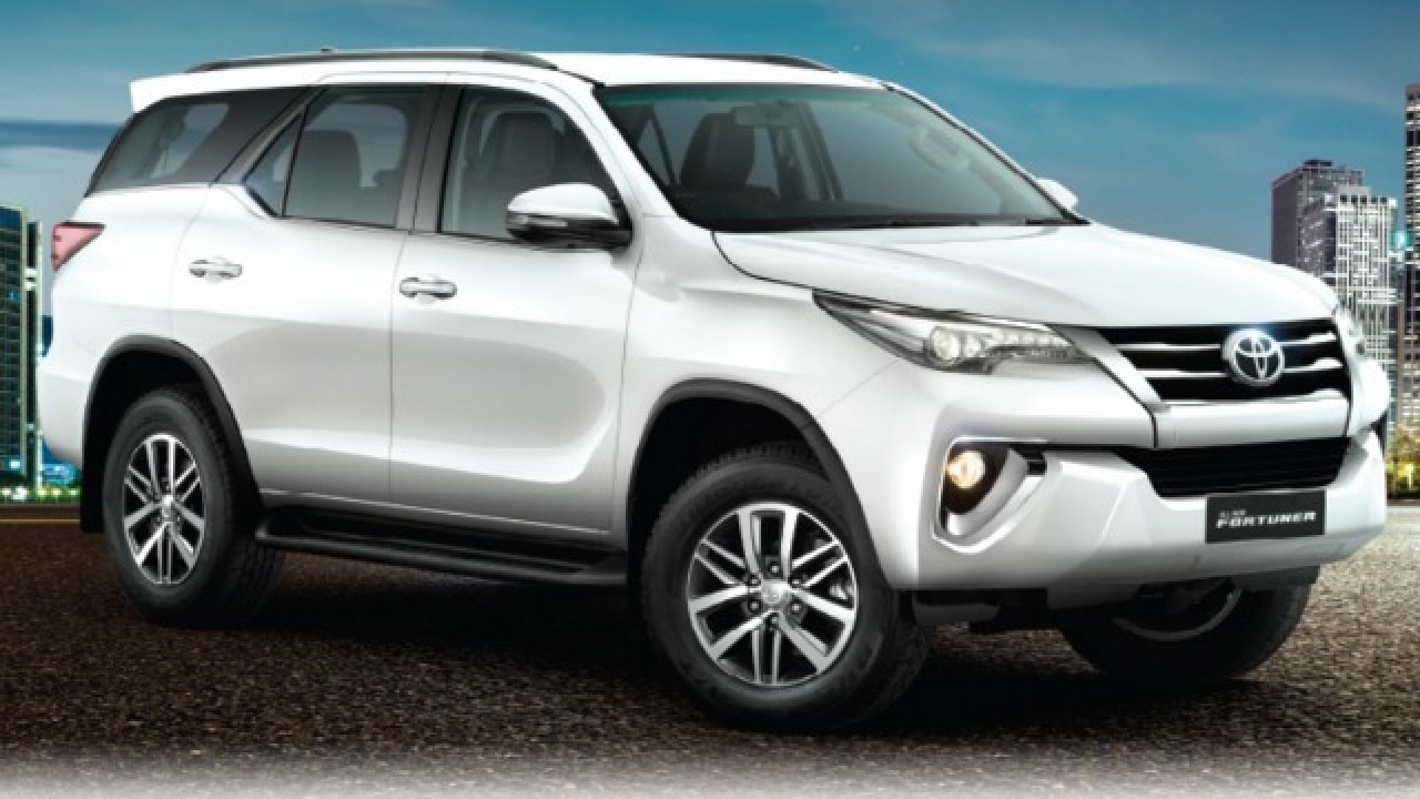 2016 Toyota Fortuner launched at starting price of Rs 27.52 lakh