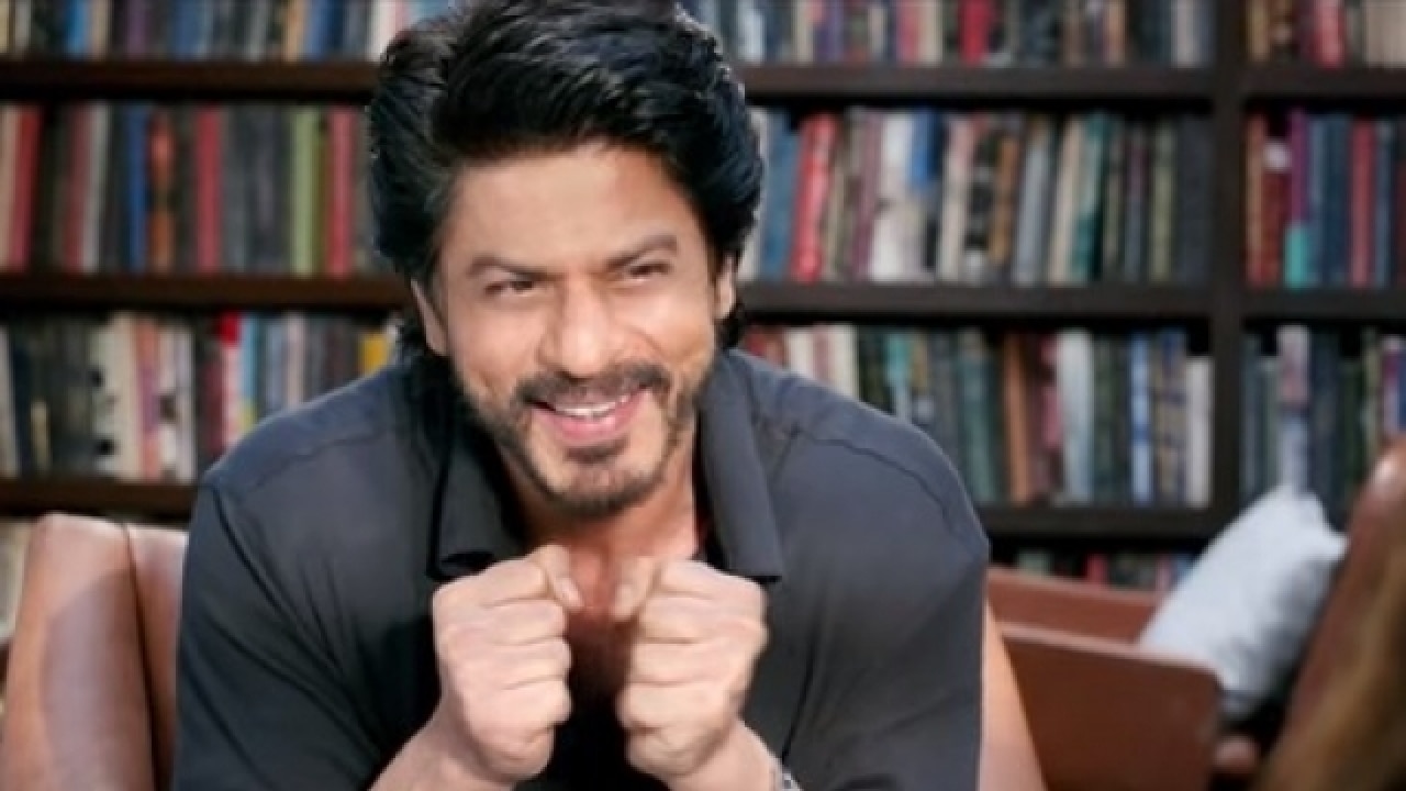 Standpoint Why Did Shah Rukh Khan Choose Only 800 Screens For Dear Zindagi