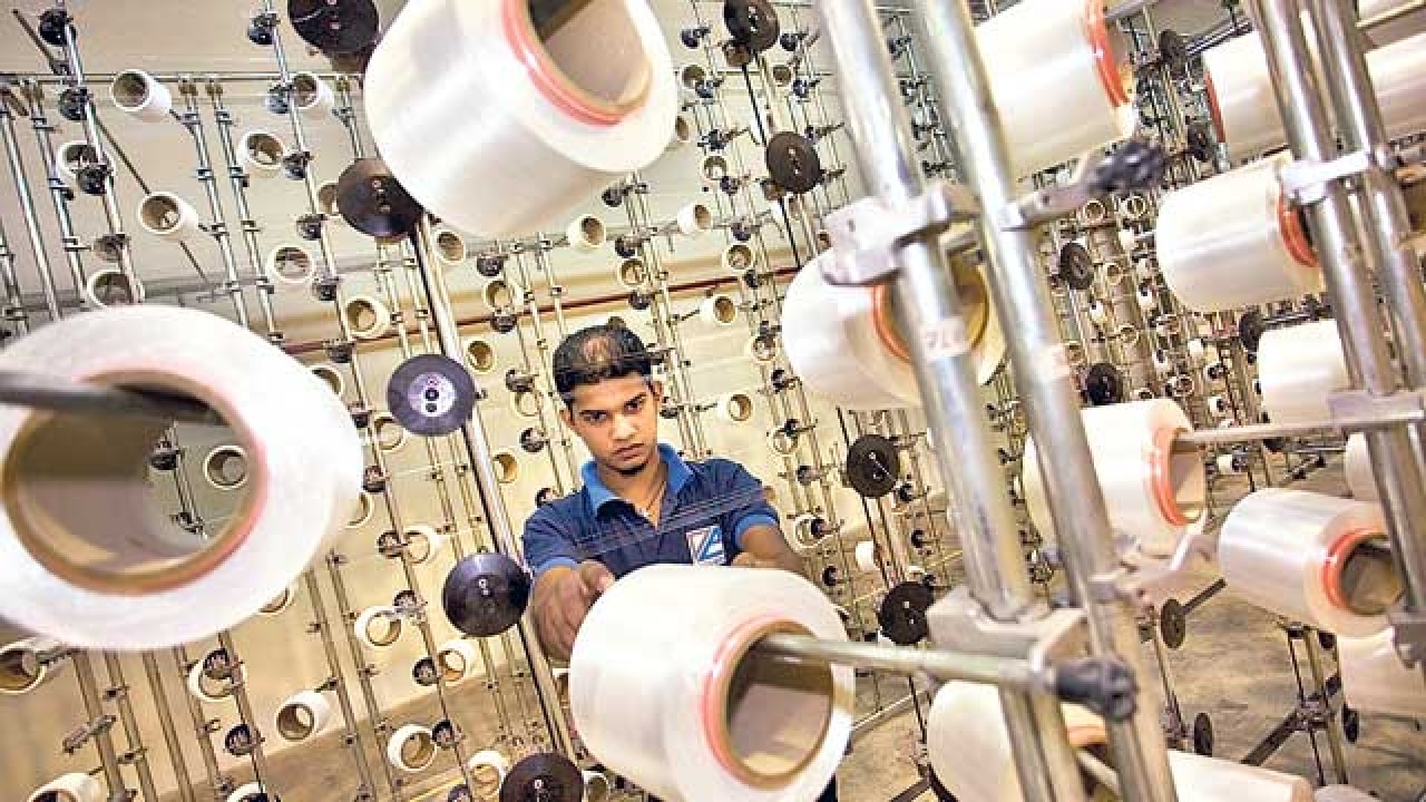 No dyeing at Bombay Dyeing, co to focus on retailing