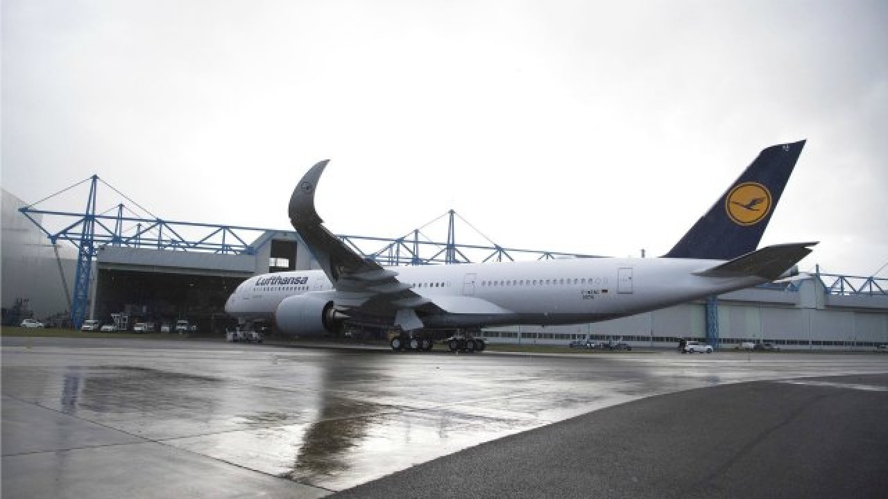 Lufthansa Plane Search Negative After Bomb Threat Port Authority