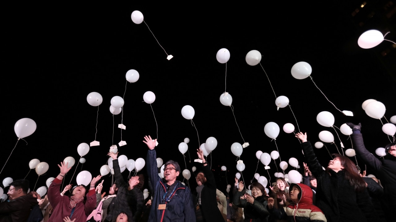 Tokyo: Japanese replace doves with white balloons to spread message of peace