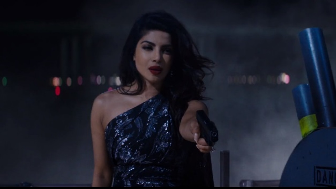 Baywatch Trailer 2 Unveiled And Yes Theres A Lot Of Priyanka Chopra In It 5022