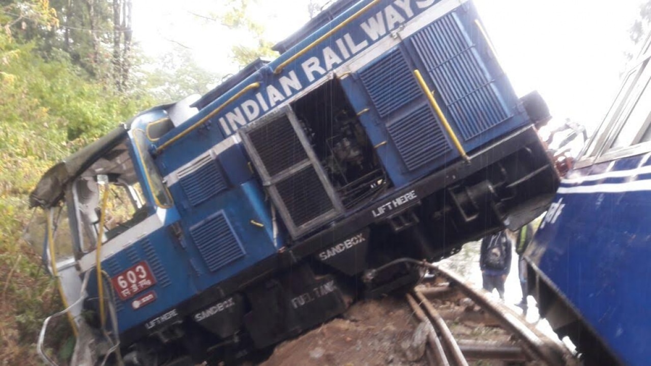 darjeeling mountain railway