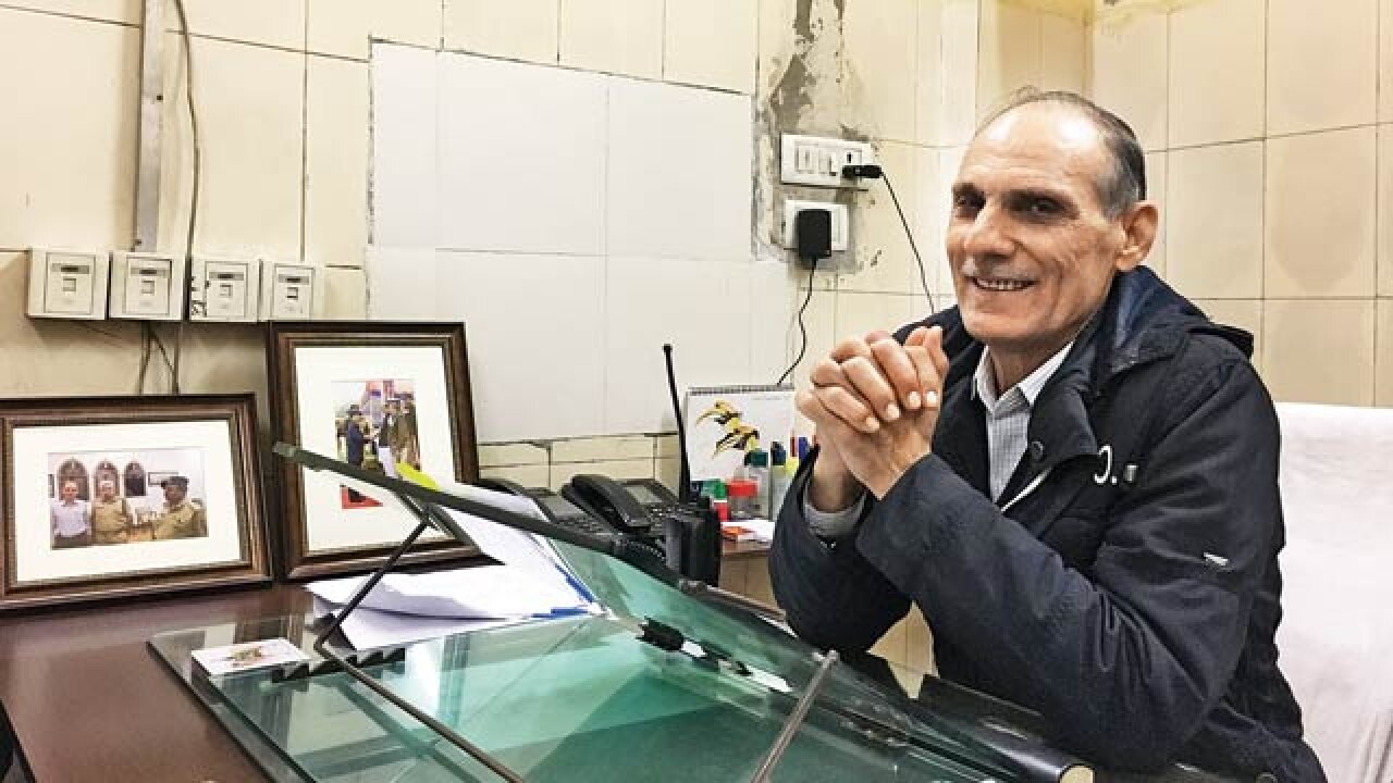 Cop's dedication earns him place in force even after retirement