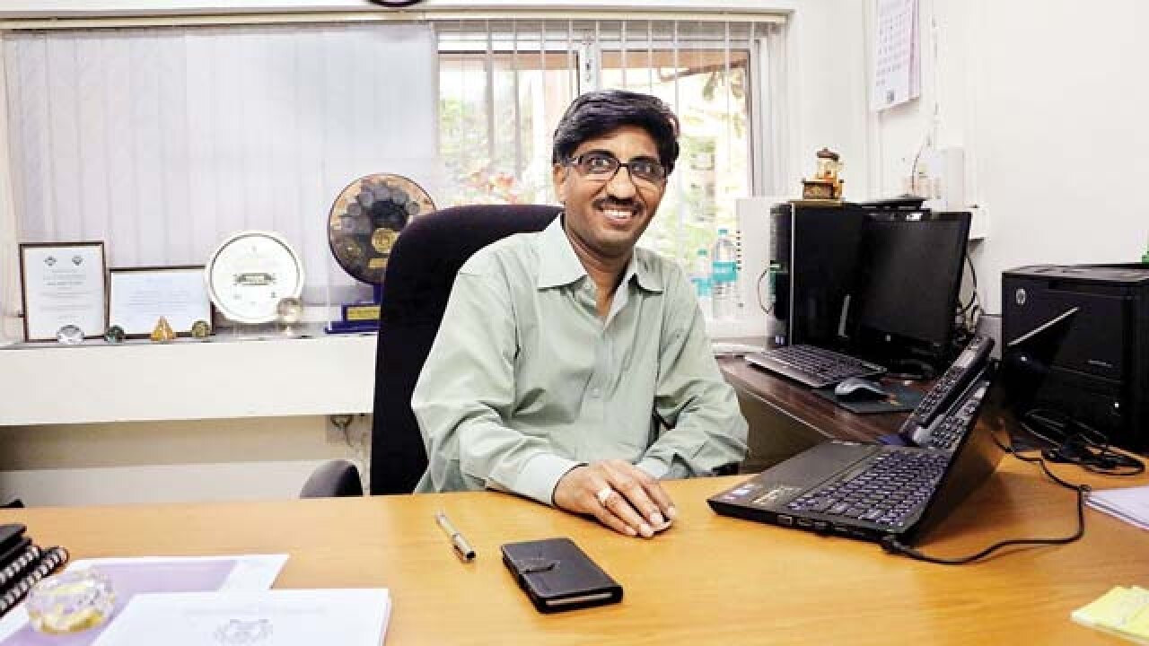 IIT-B Professor Develops Project To Make Internet Accessible In Rural India