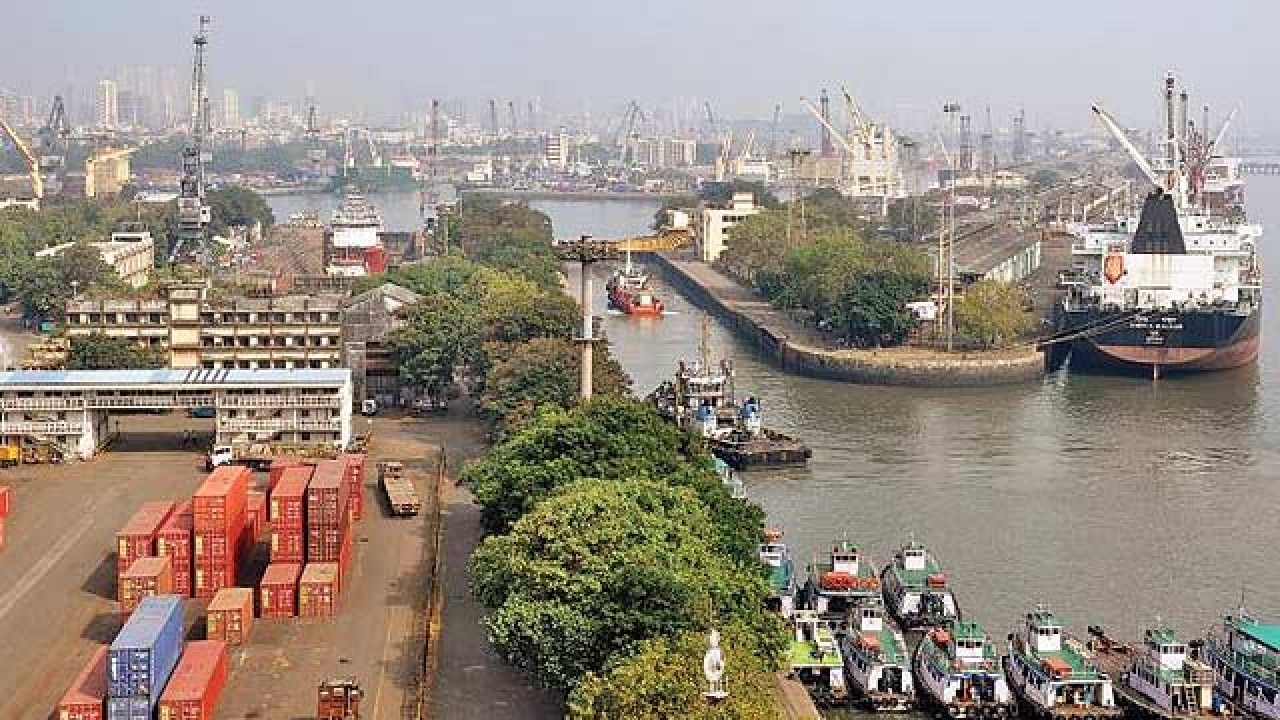 mumbai-port-to-cut-polluted-cargo-as-city-plans-makeover