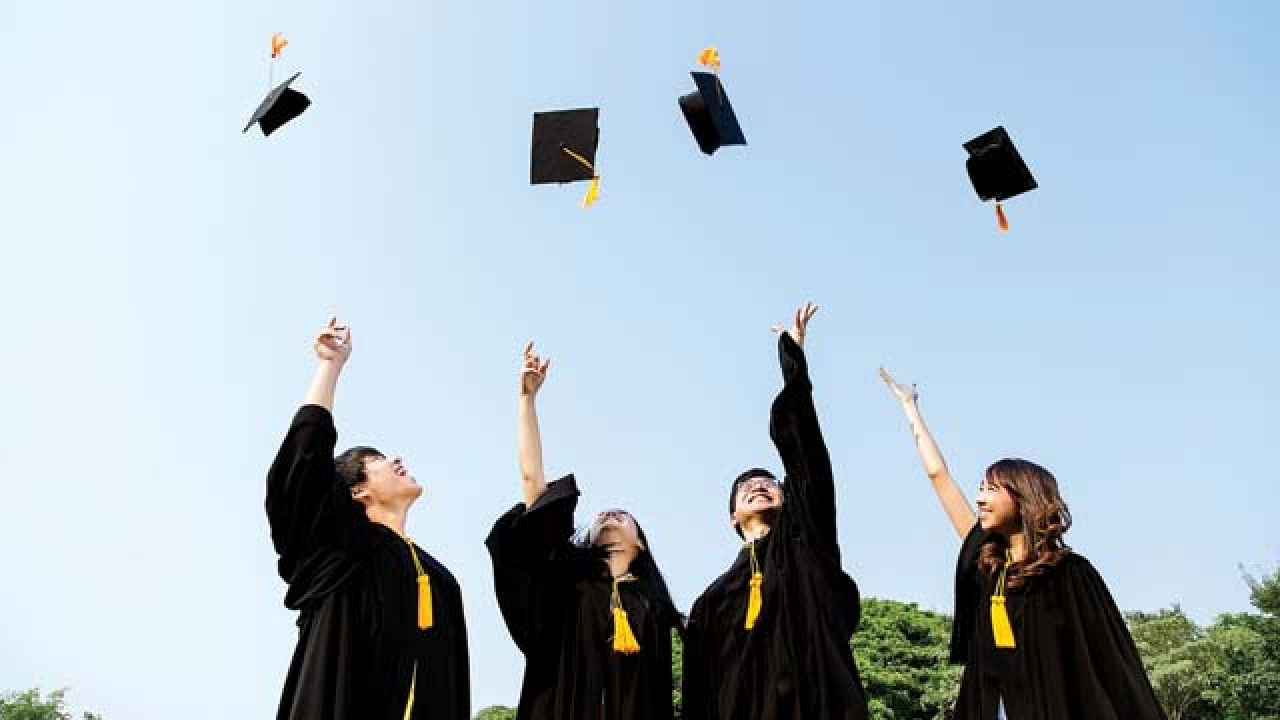 Know about remitting money for overseas education plans