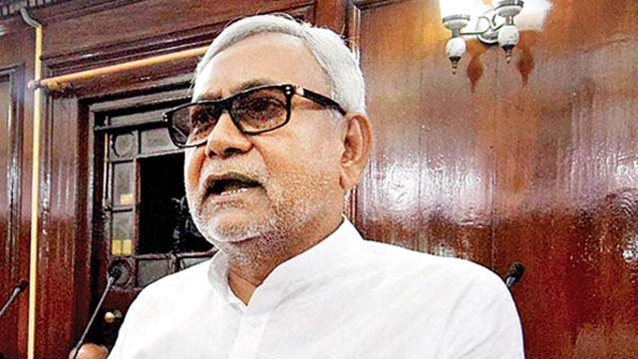 Fearing floods in state, nitish kumar opposes centre's proposal of reservoirs