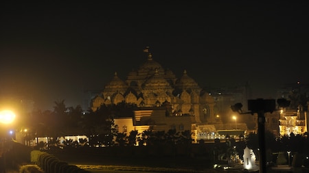 After: Akshardhan Temple in New Delhi switches off
