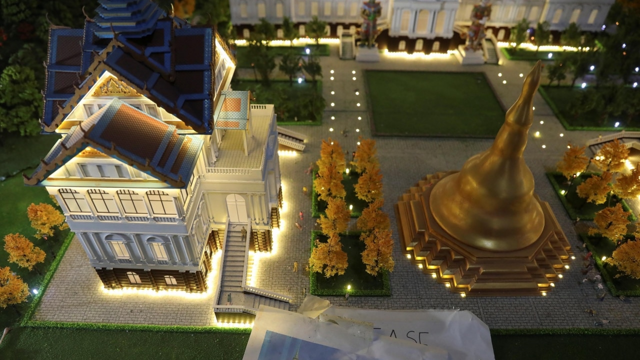 In Pics Gulliver's Gate World's largest display of miniatures opens